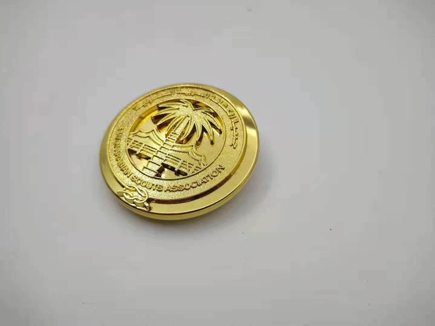 Quality 3D Gold Plating Pin On Zinc Alloy Police Metal Badge for sale