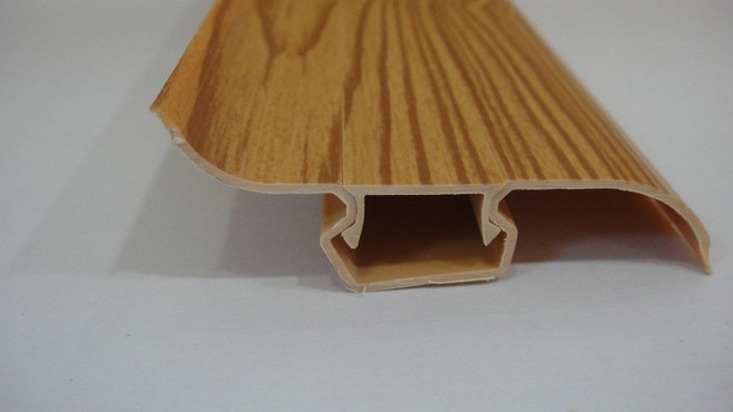 Quality Dust Proof 80% PVC Skirting Board Covers Profile With Wood Grain Pattern for sale