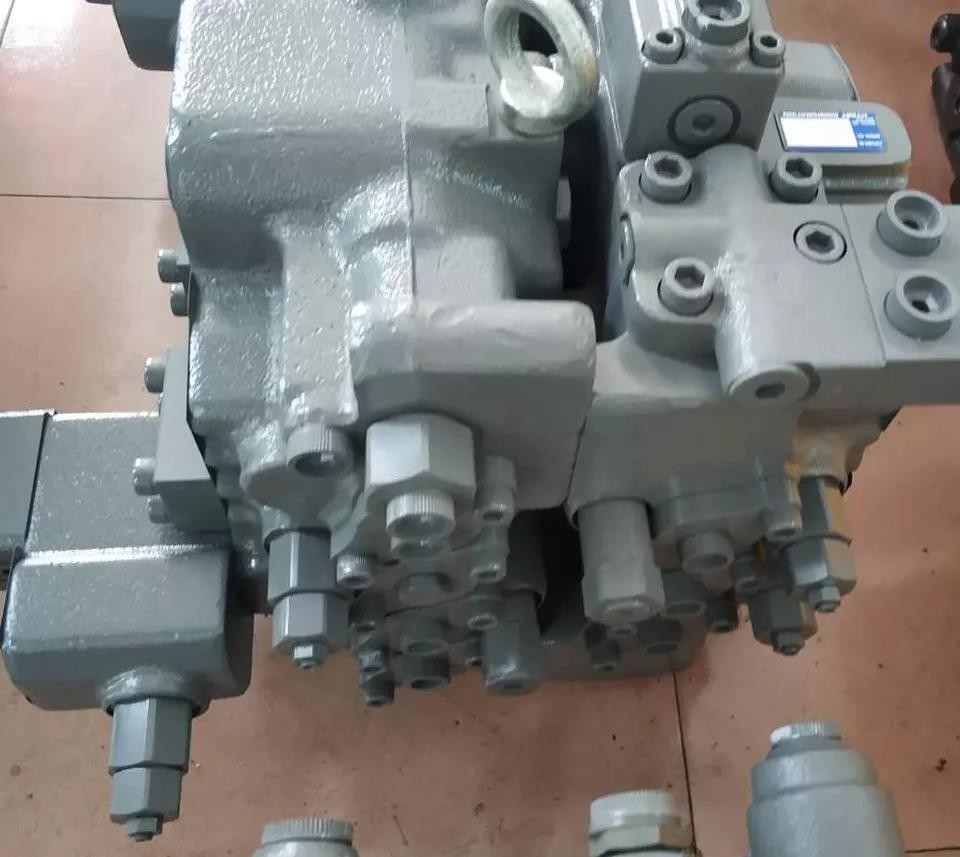 VOL-VO Main Control Valve 14532821 14576336 14676423 14512144 14676421 14636701 14594904 For EC210B Hydraulic Pump 1 - 9
