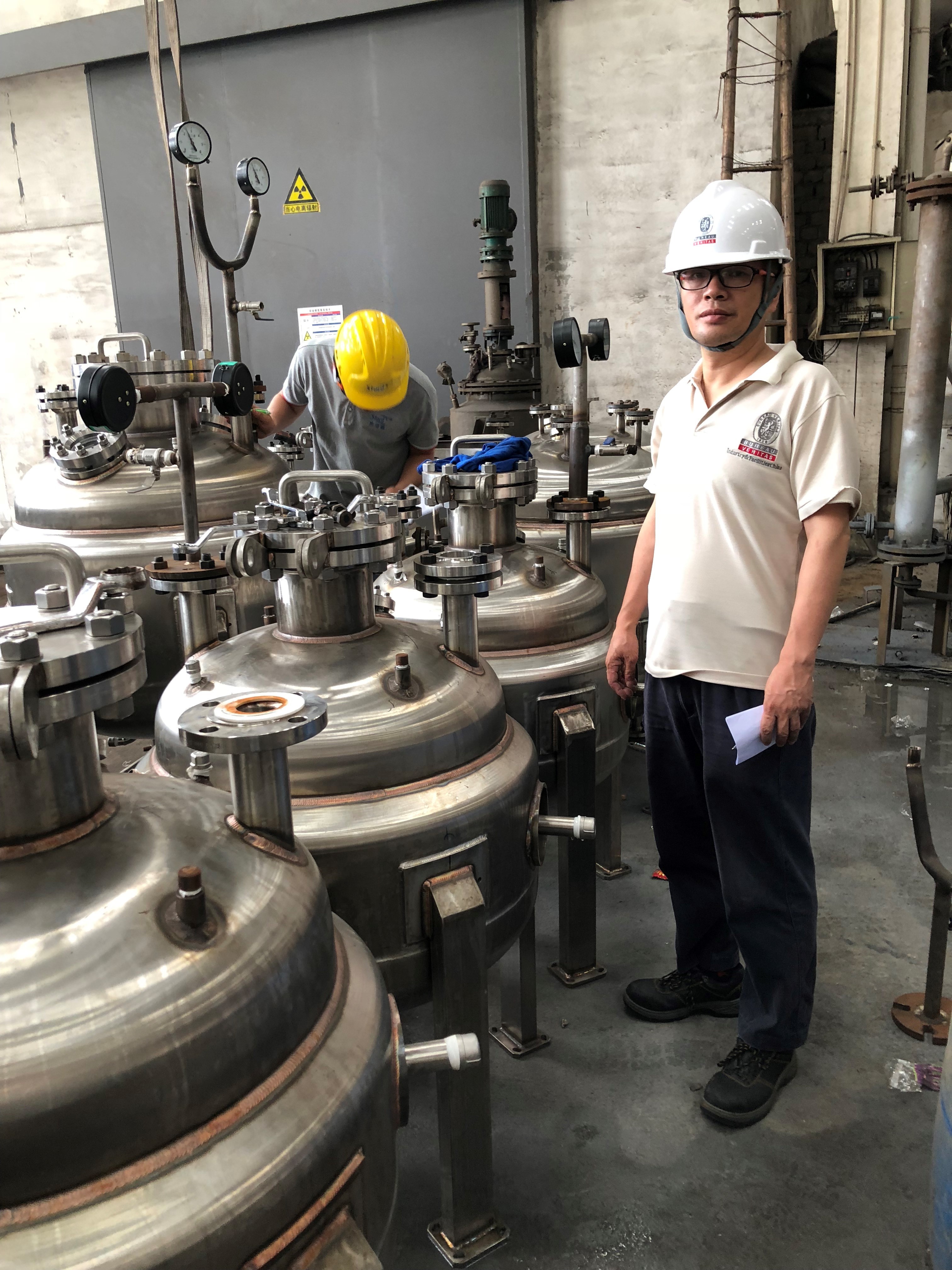 Industrial Oil Distillation Tower Extraction Purification 380V 440V Optional