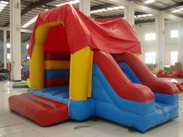 Customized Size jumping Inflatable Castle WIith Slide Best Selling Top Quality Inflatable Bouncy Castle
