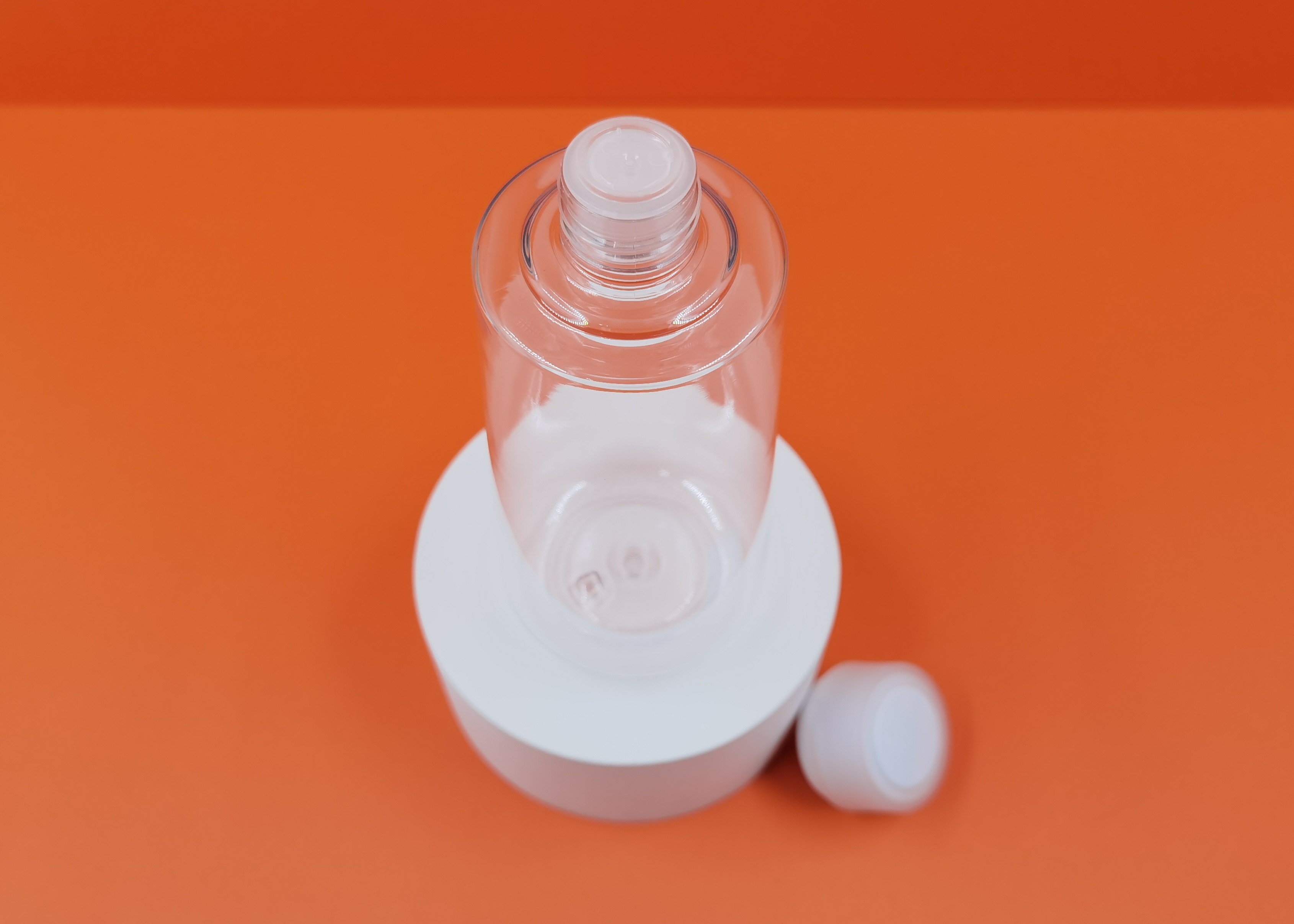 Transparent Plastic Cosmetic Bottles Skin Fresher With White Cap 200ml 350ml