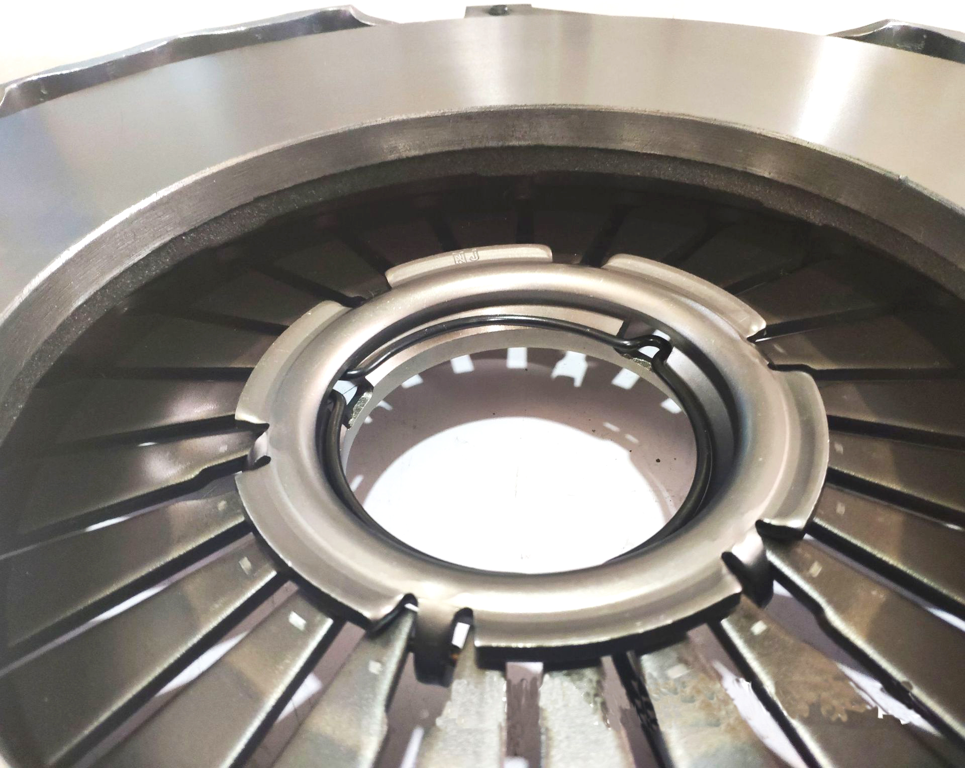 352mm 395mm 430mm 1601310-76A 1601310 Clutch Pressure Plate for Yuchai XICHAI FAW Shacman Truck Spare Parts OEM 20 kg