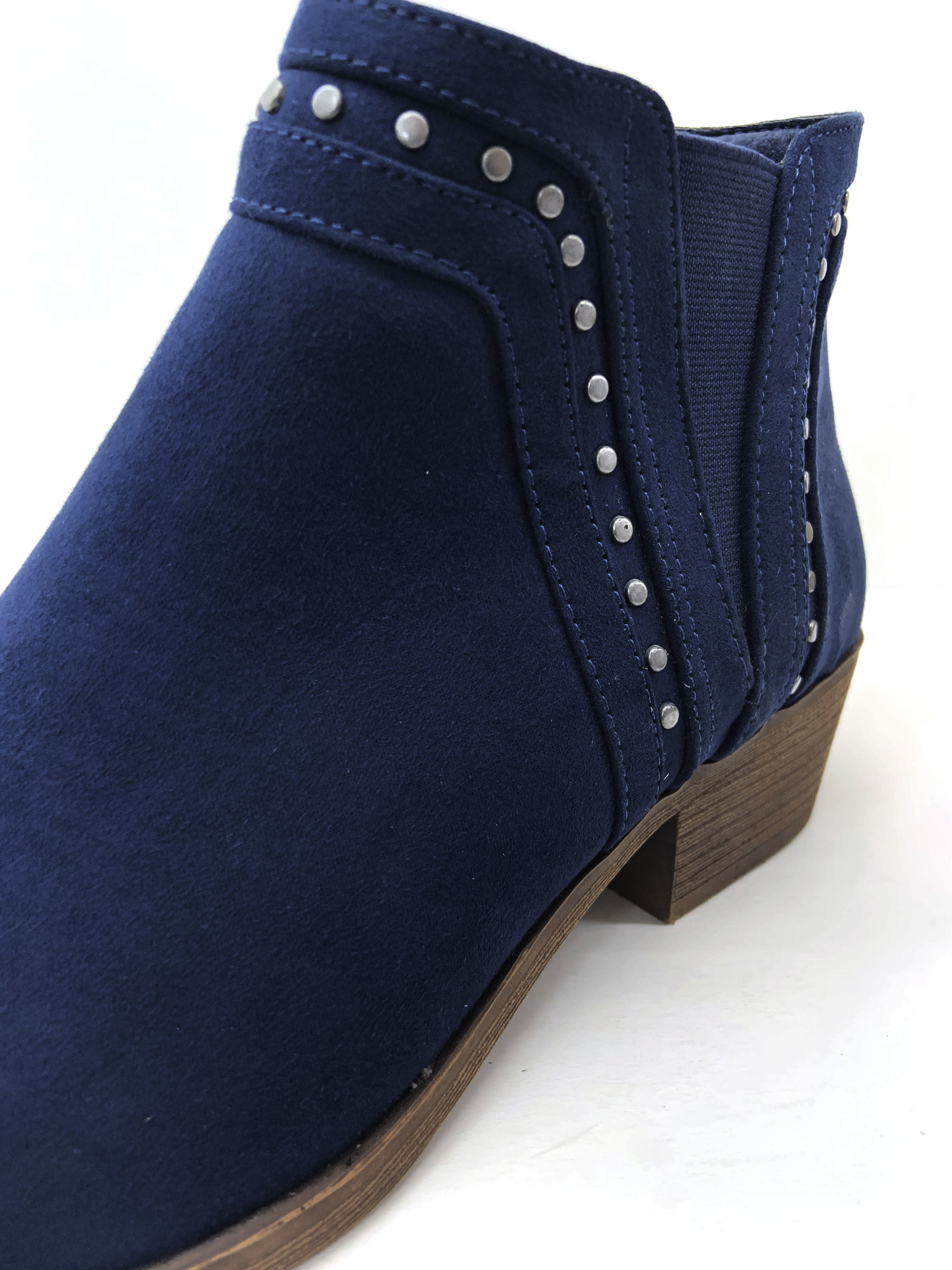 Lightweight Womens Footwears , Block Heel Shoes Breathable Slip Resistant