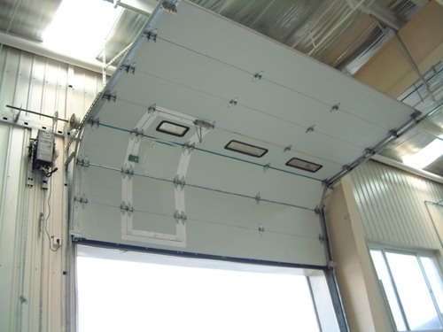 Automatic Vertical Lifting Sliding Overhead Gray Steel Insulated Sectional Door 50mm-80mm Thickness for Commercial Industrial Garage Warehouse Gate