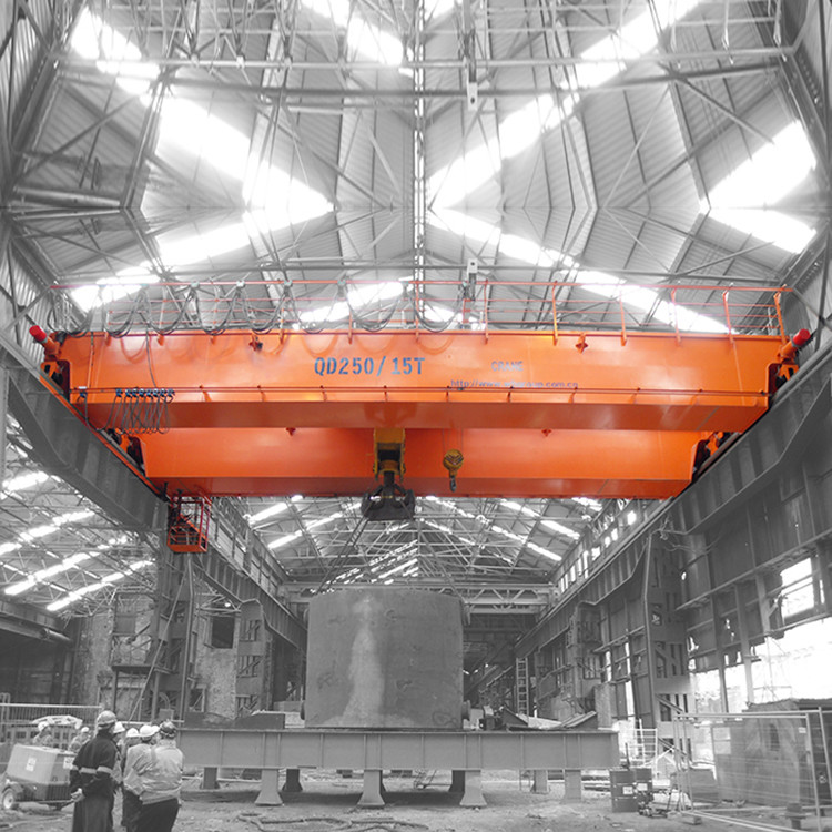 Electric Double Girder Overhead Travelling Crane Remote Control Universal 31.5m