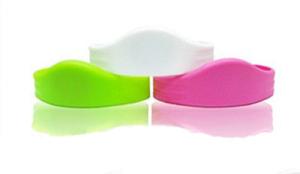 Quality Ultralight chip Silicone wristbands for sale