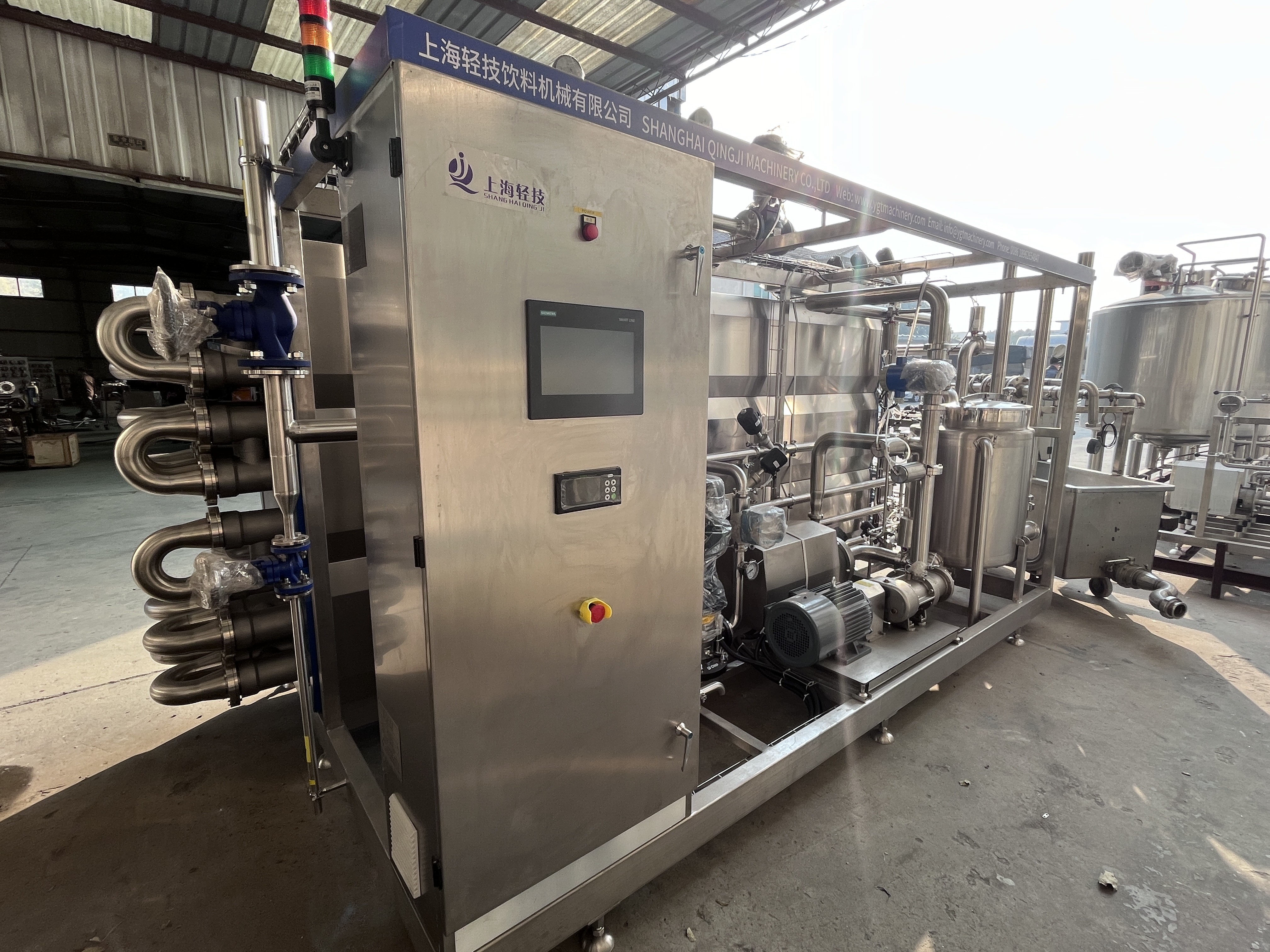Full Automatic UHT Sterilization Machine For Dairy & Beverage Industry With PLC New UHT Sterilizer SUS304/316