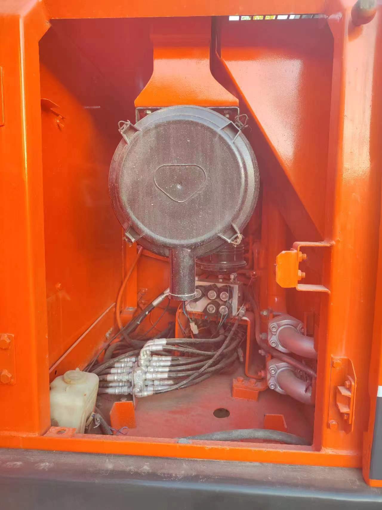 25ton Doosan DX225LC Used Crawler Excavator with 0-2000 Working Hours Good Condition