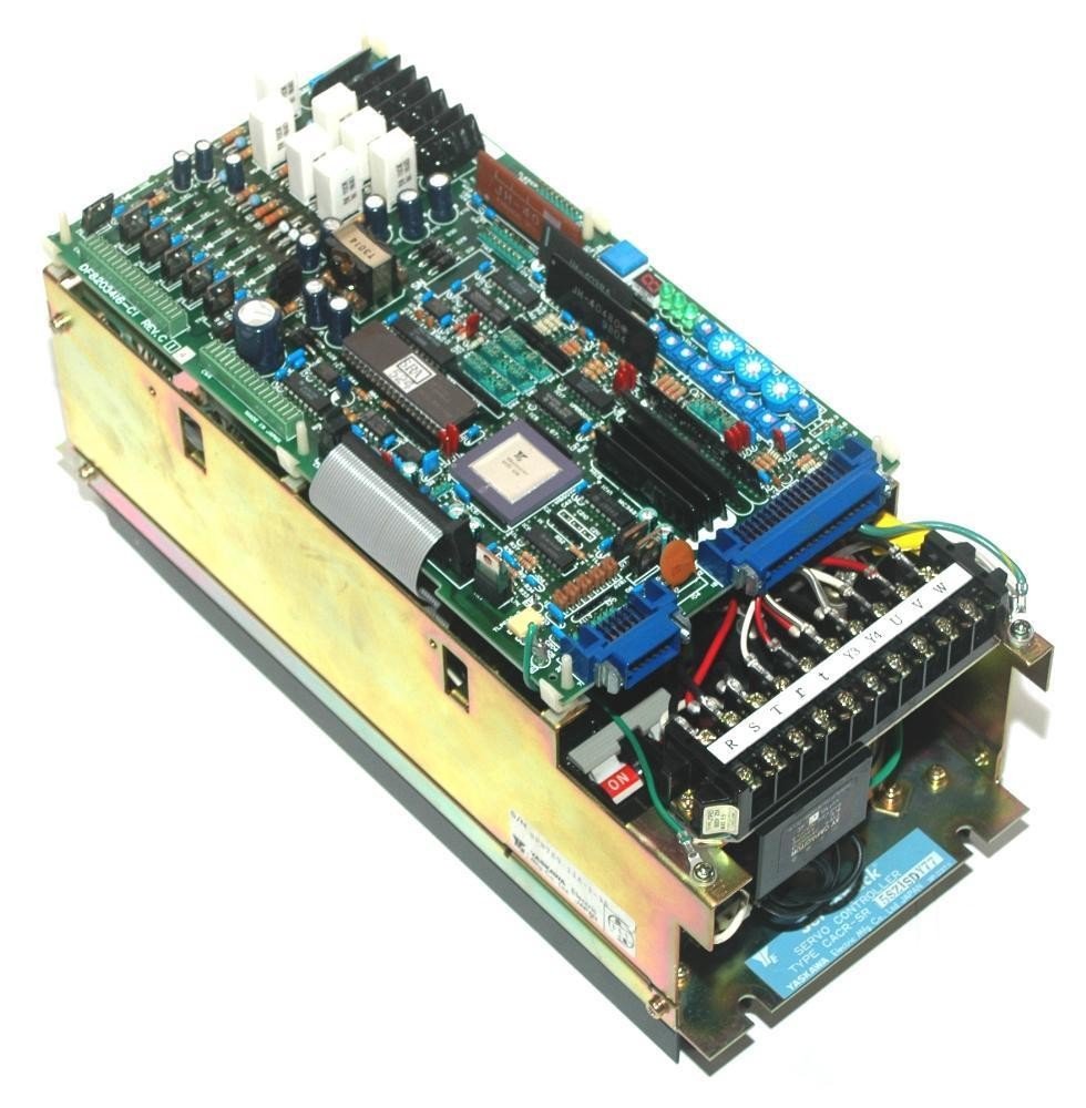 YASKAWA CACR-SR15SZ1SDY77 AC DRIVE, 1.5KW 200V, VS-800 Series 1.5kW 200VAC Analog Input.