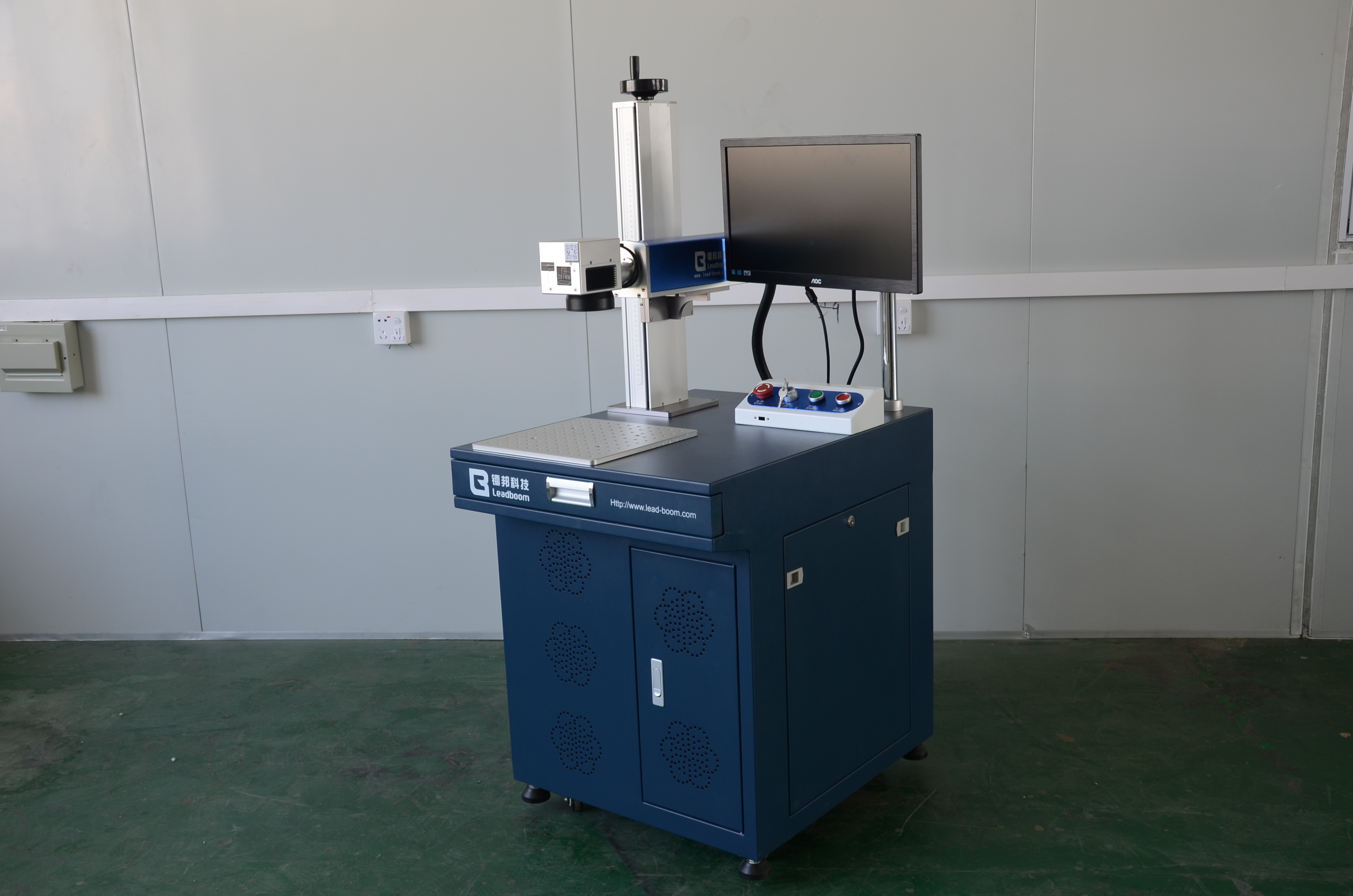 Mopa Marking Laser color Marking Machine For Metal/ LED Bulb.