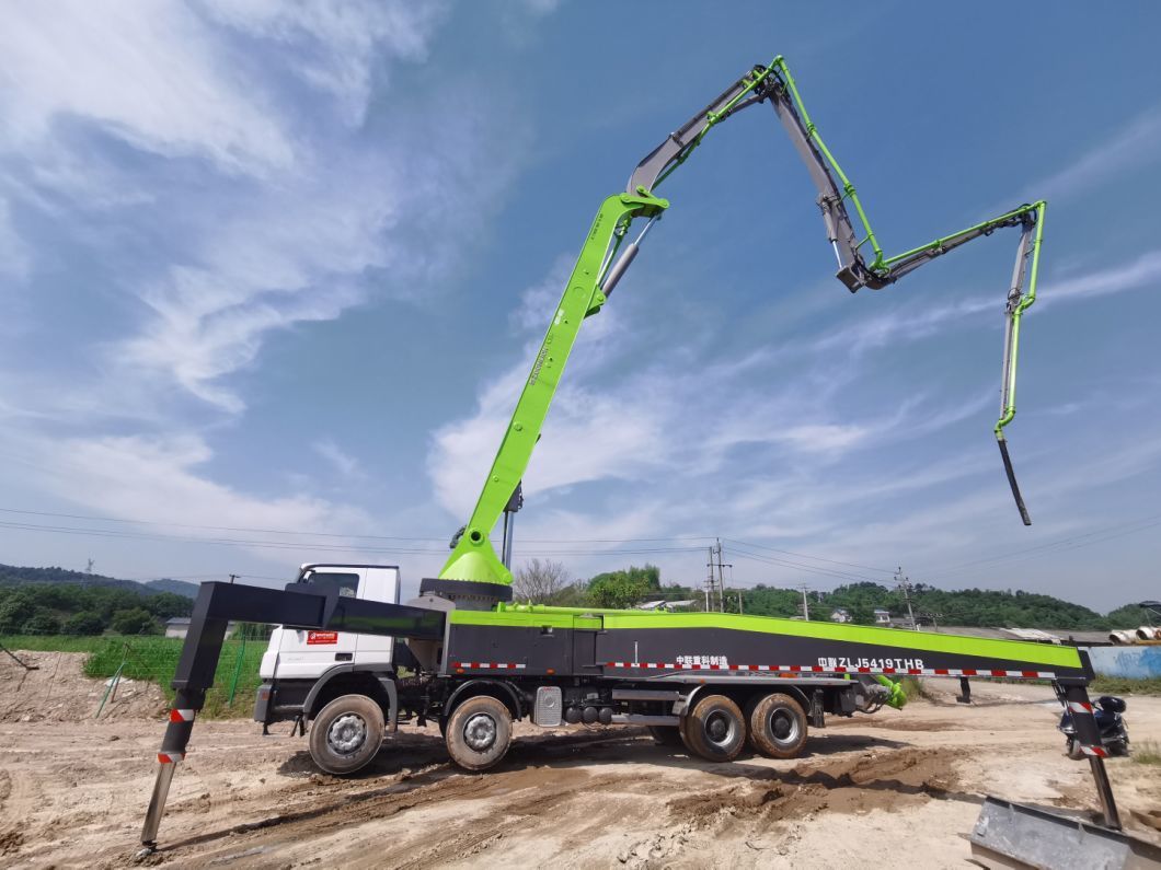 Renovated 2013 Zml 52m Concrete Pump Truck Concrete Boom Pump Heavy Equipment