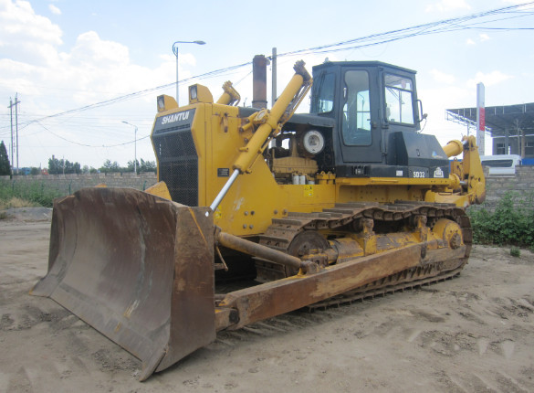 24.6T Shantui Bulldozer SD23 , 8.4CBM Dozing Capacity ISO9001 CCC