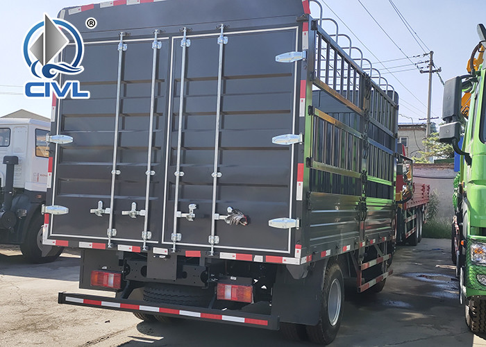 Box Type Light Duty Commercial Trucks Light Cargo Trucks Power Steering Sino Truck Howo ZZ1127E4715B180