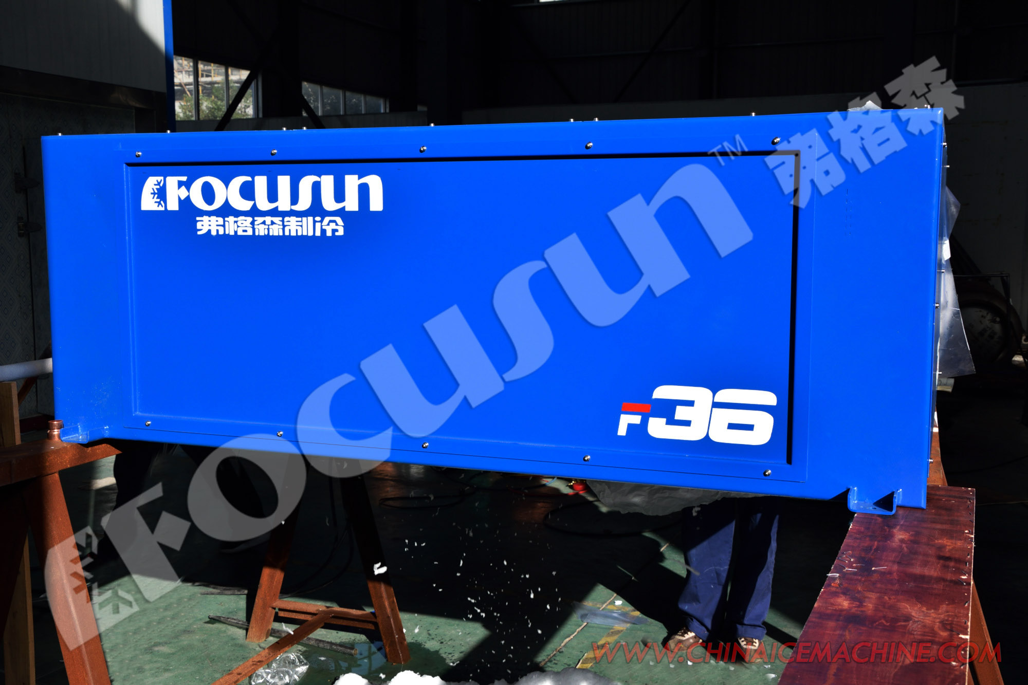 Construction Works BITZER Compressor Low Noise Environment-Friendly Ski Resort Artificial Snow Making Machine