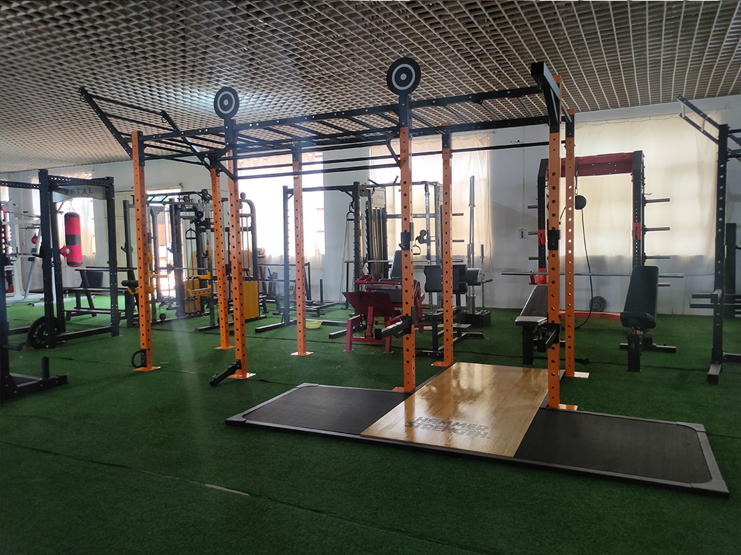 Multi Functional Gym Smith Machine Squat Rack for Outdoor Fitness Equipment