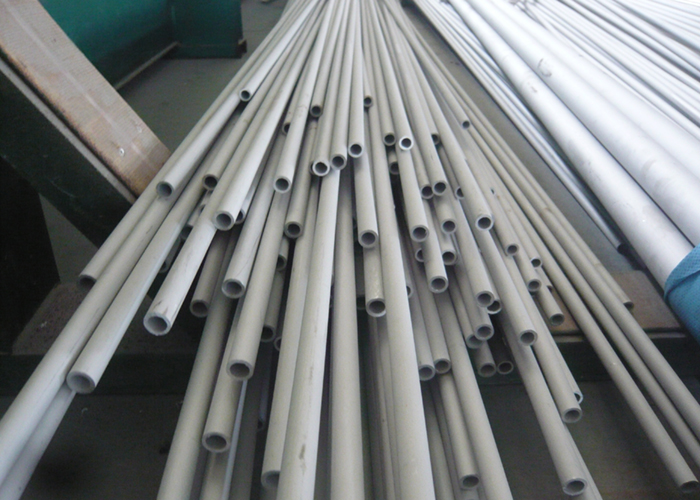 Steel Pipe Line Pipe Seamless Stainless Steel Pipes Steel Tubing For Sale 