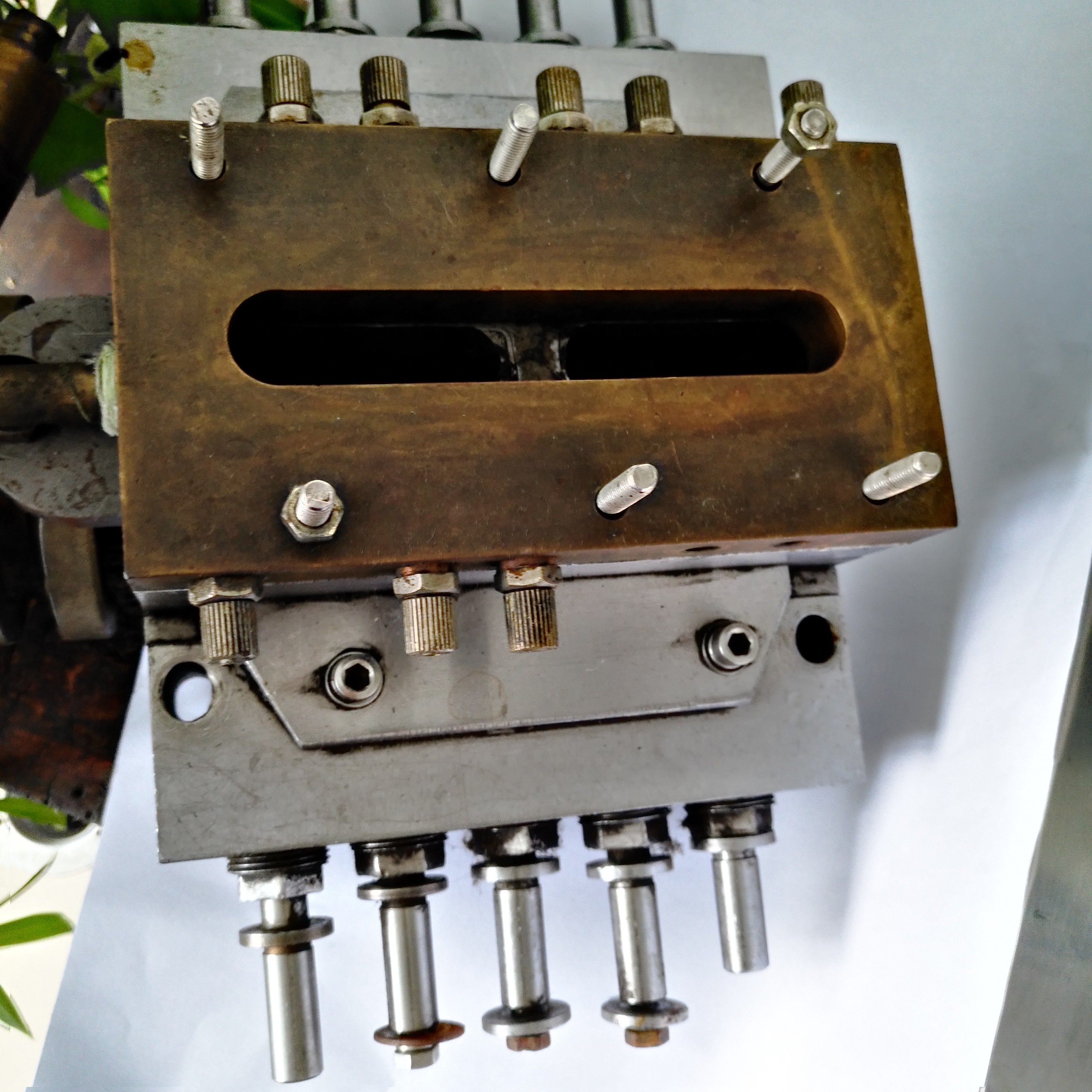 Copper Boxes Capsule Filling Machine Parts Softgel Capsule Making Machine