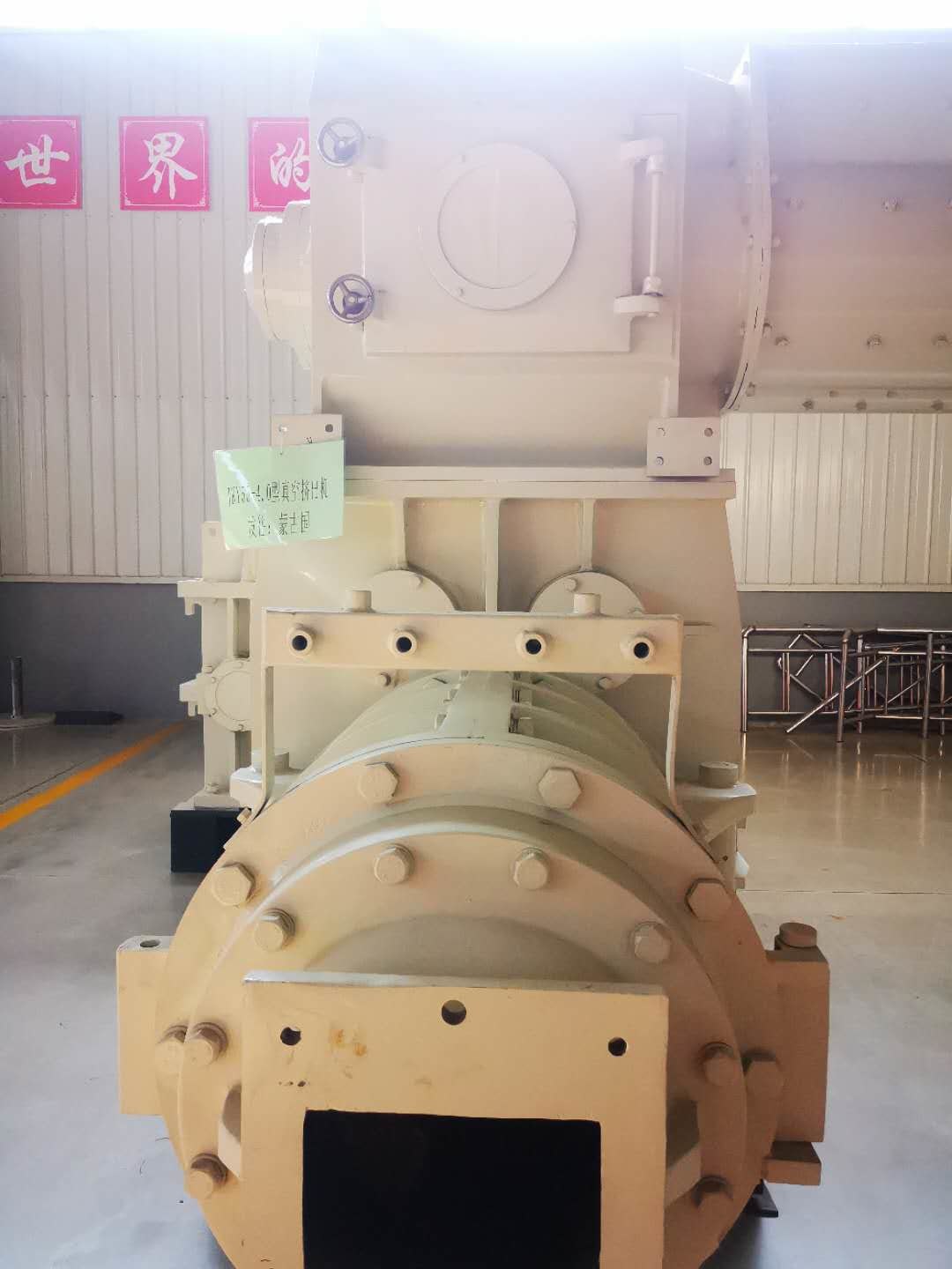 32000Pieces/H Two Stage Vacuum 550mm Clay Bricks Machine