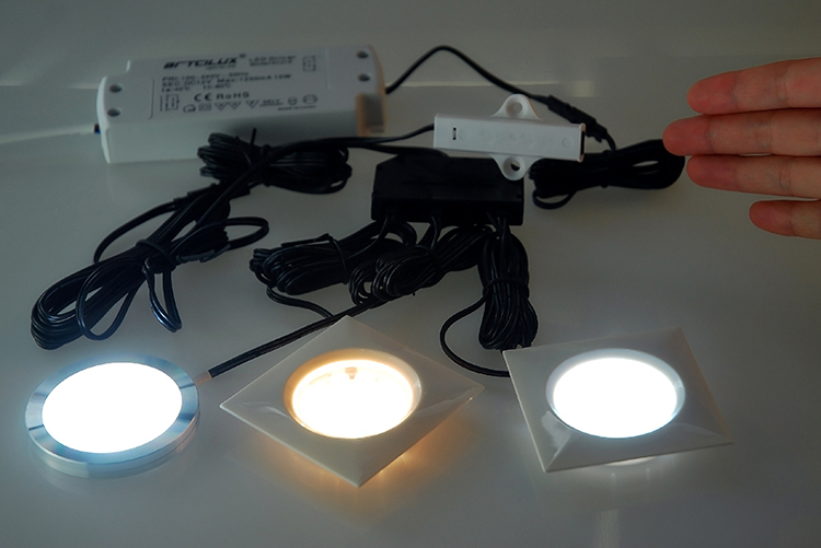 Plastic Electronic IR Sensor Light Switch DC 12V For Cabinets Wardrobes