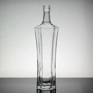 China As Customized 500ml Glass Vodka Bottles With Screw Cap for Vodka Surface Handing on sale