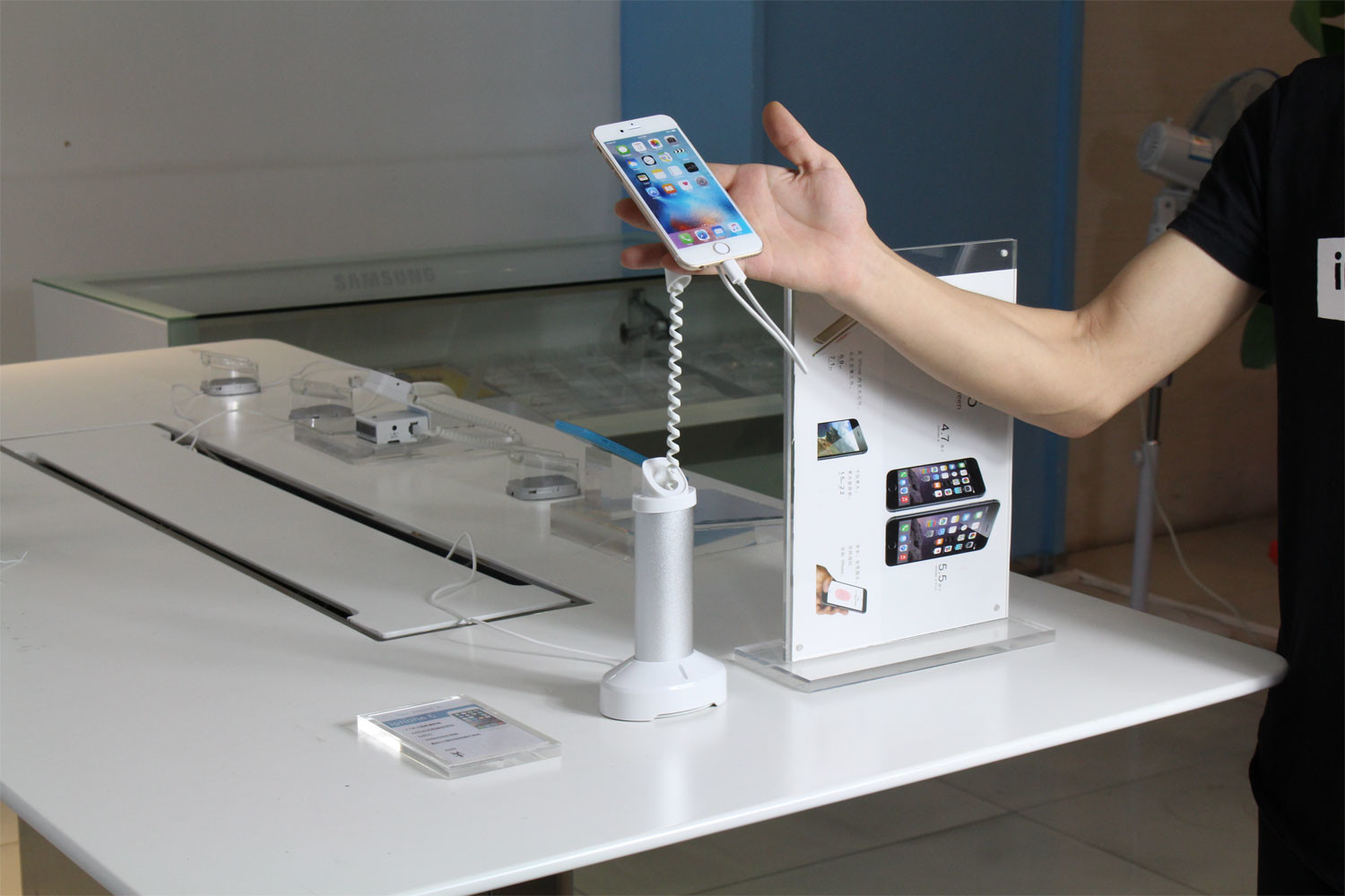 COMER anti-theft independent alarm systems for digital products cell phone security display holders