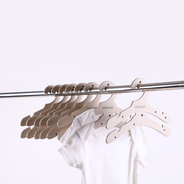 FSC Custom Recycled Cardboard Paper Hangers Non Slip Two Layers For Kids Shirt