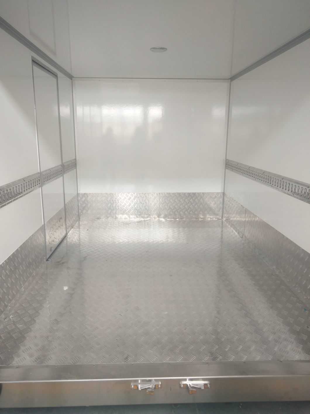 Refrigerated Cooling Van Box