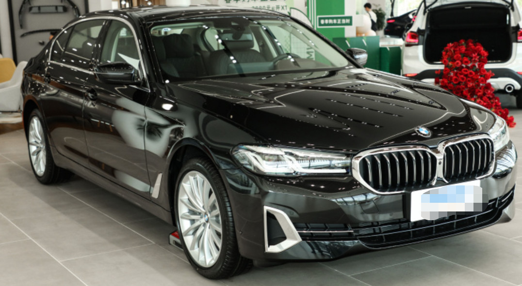 BMW 5 Series 2023 530Li xDrive Package haohua Package medium and large car