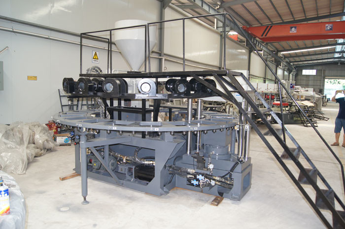 Plastic PVC Injection Rotary Short Boots / Shoes Making Machine 2 Color