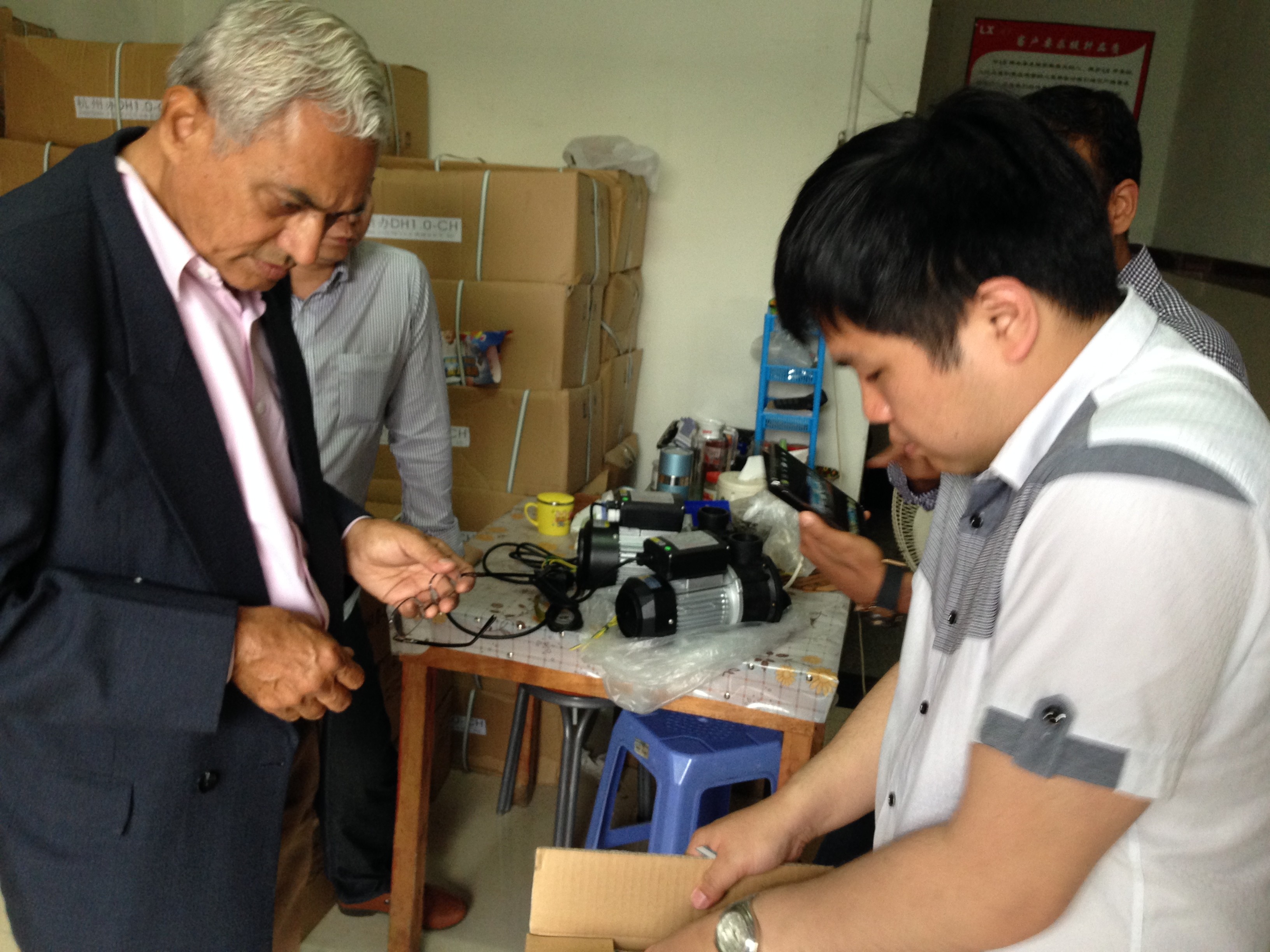 jacuzzi bathtub making skills training--customer from India