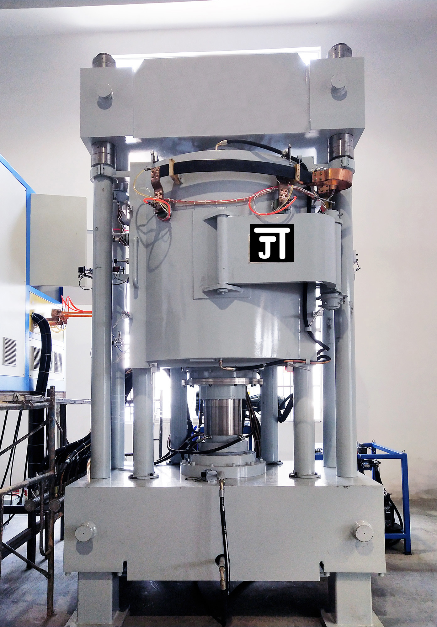 OEM Vacuum Hot Press Furnace for Silicon Nitride Ceramic Bearings And Ceramic Substrate