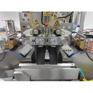 Precise Temperature Control Soft Capsule Making Machine With CE , 50000 - 70000