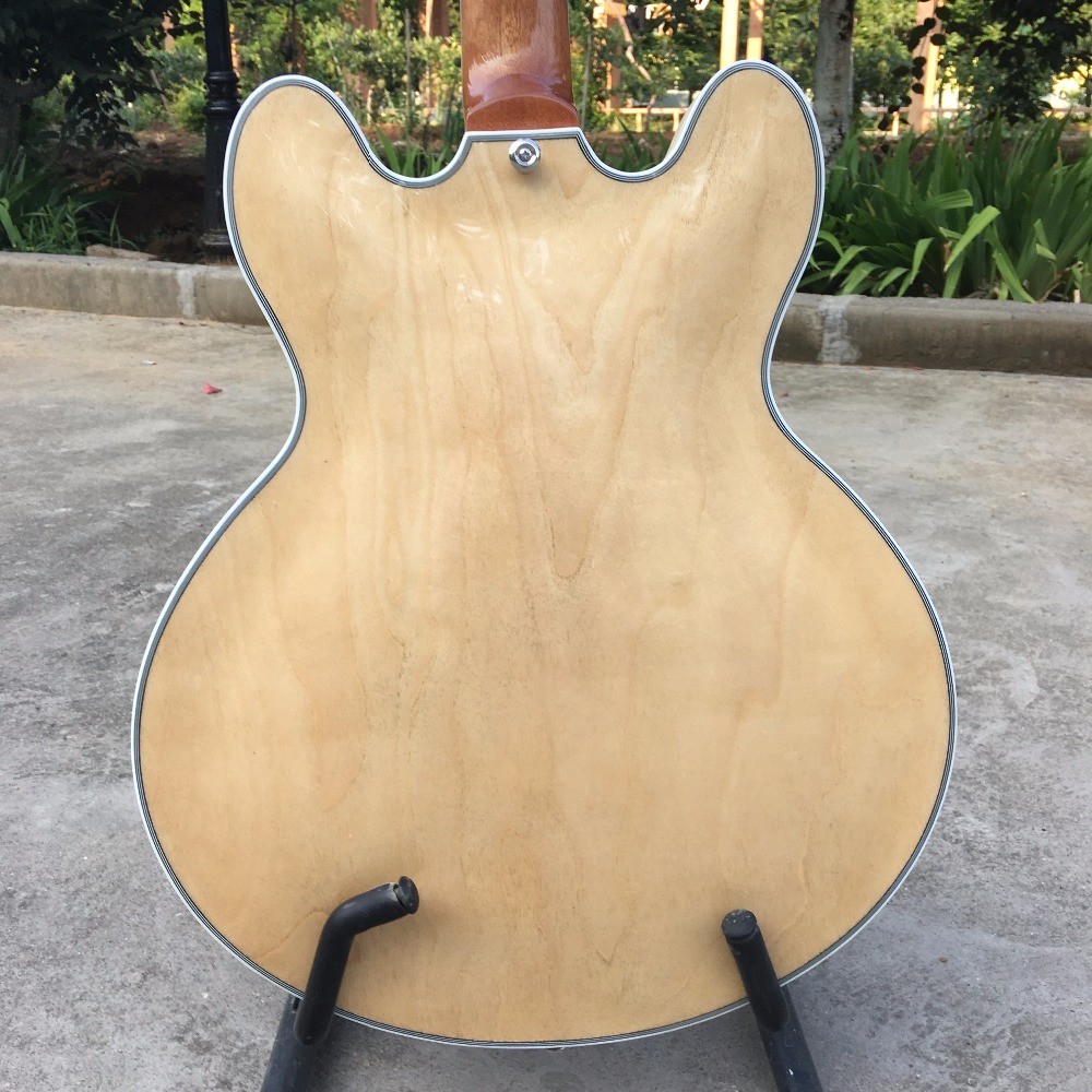 L5 Electric Jazz Guitars in Natural
