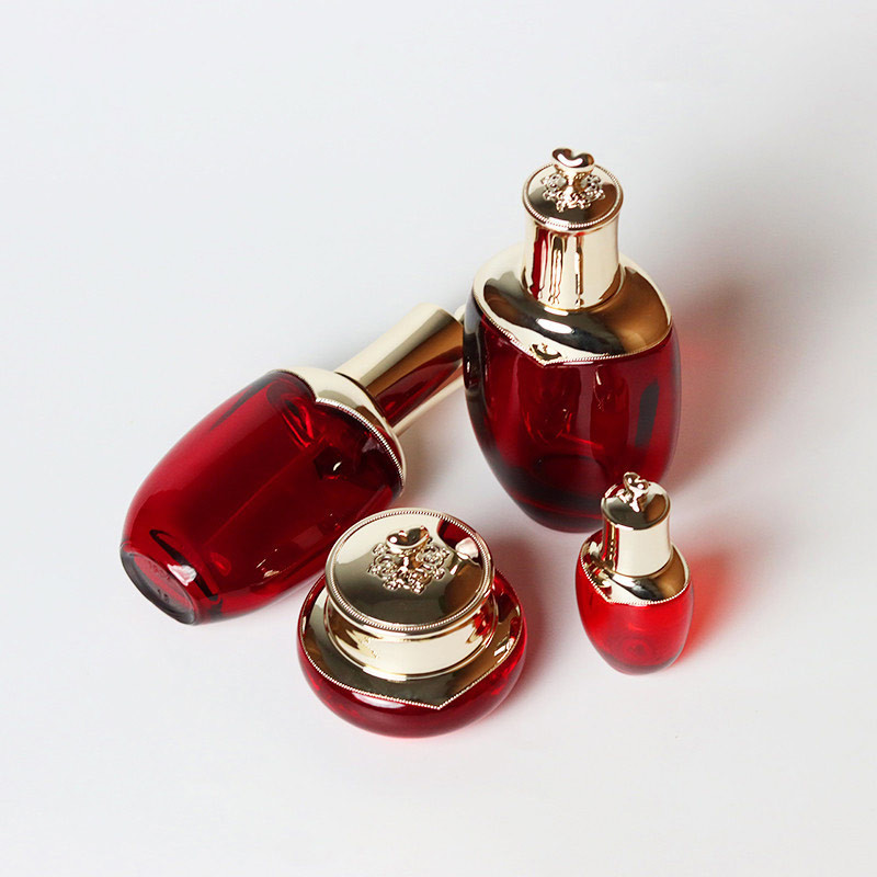 Screw Cap 25ml 150ml Crystal Cosmetic Glass Bottles