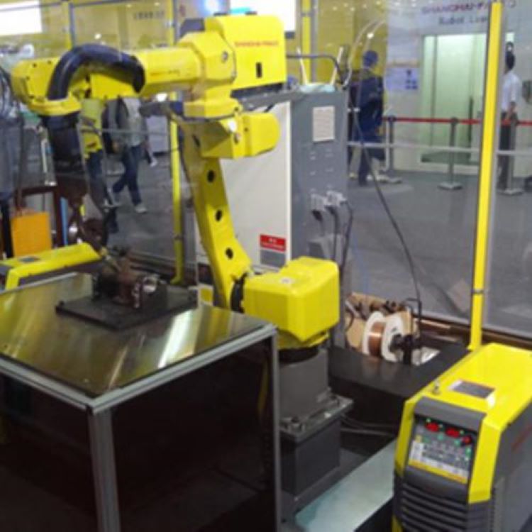 Packing 6 Axis Used Industrial Robot With Robotic Arm Hand Manipulator Payload 12kg