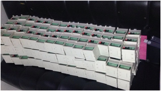 INA2PS Analog white plastic load cell sensor transmitter with box accuracy 1/10000 Weight amplifier for batching scale +- 50%FS