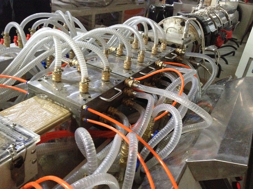 Conical Twin Screw Plastic Sheet Extrusion Line For WPC House Decoration Board