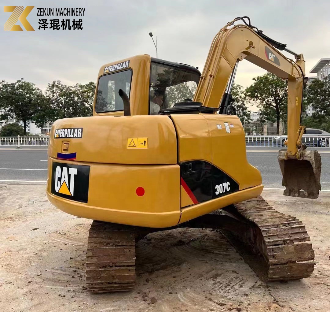 Used 7 Ton Mini Excavator CAT 307C With Japan Hydraulic Valve CAT