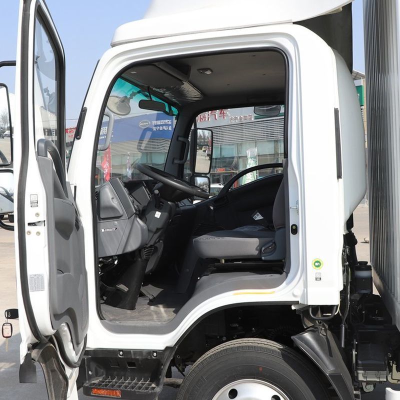 2024 Hot Sale Isuzu Cargo Truck HOWO Light Truck