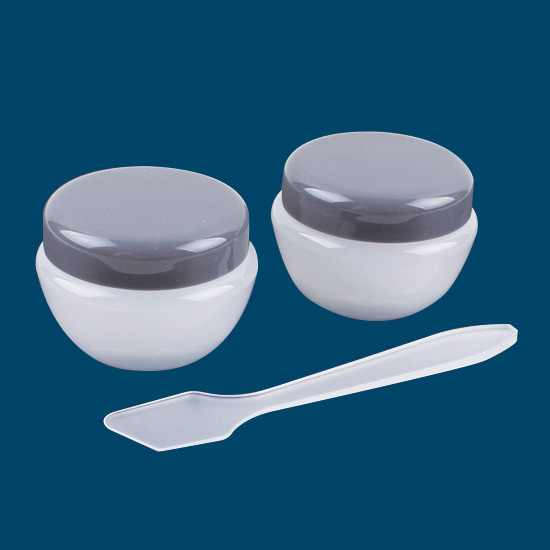 Non - Toxic Plastic Cream Jars Refillable Tiny Surface With Capacity 5g 10g 20g 30g