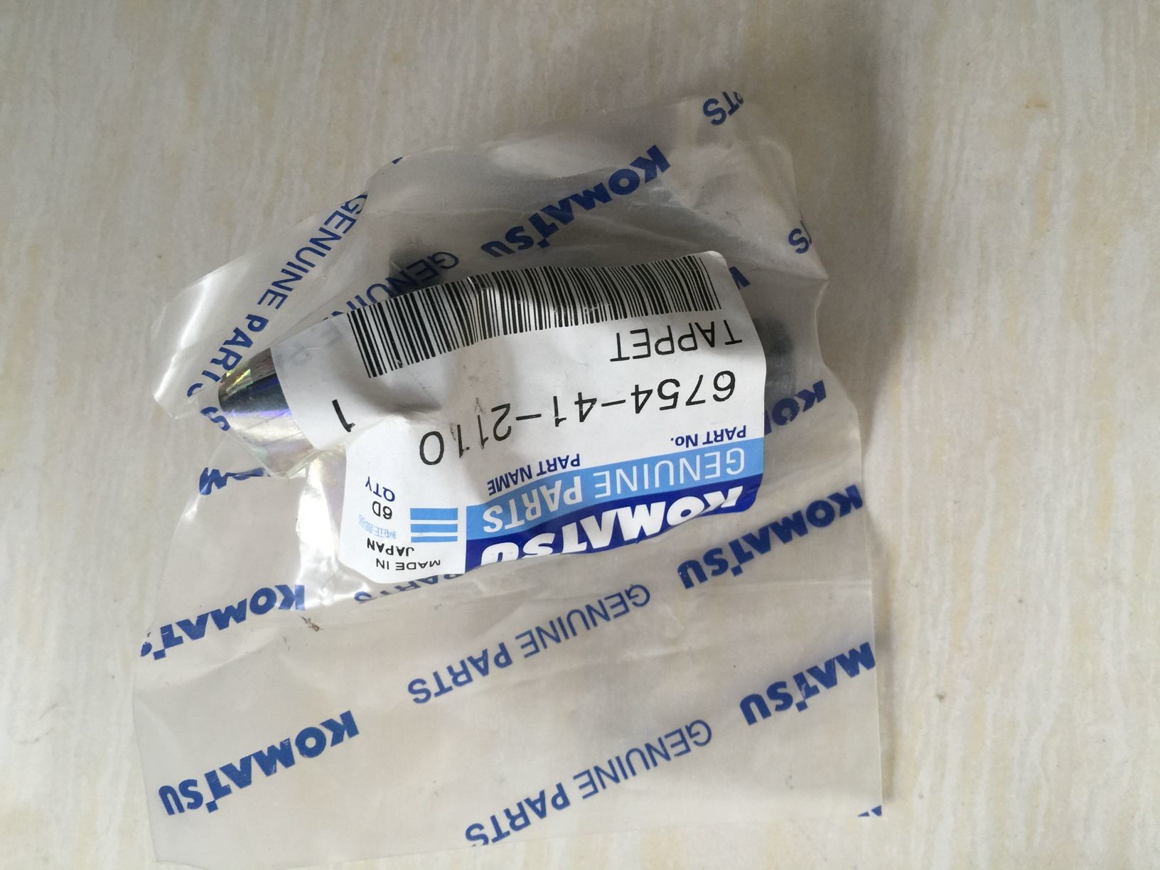 Part No. : 6754-41-2110 Tappet use for komatsu PC200-8 pc220-8 WA200-6 engine SAA4D107