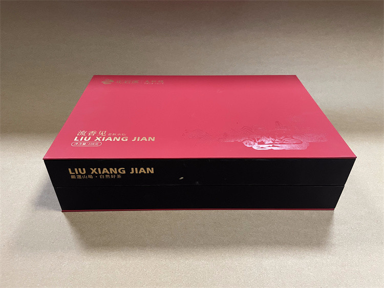 Buy cheap Red Paper Present Box Rectangular Pantone Printed Cardboard Gift Box from wholesalers