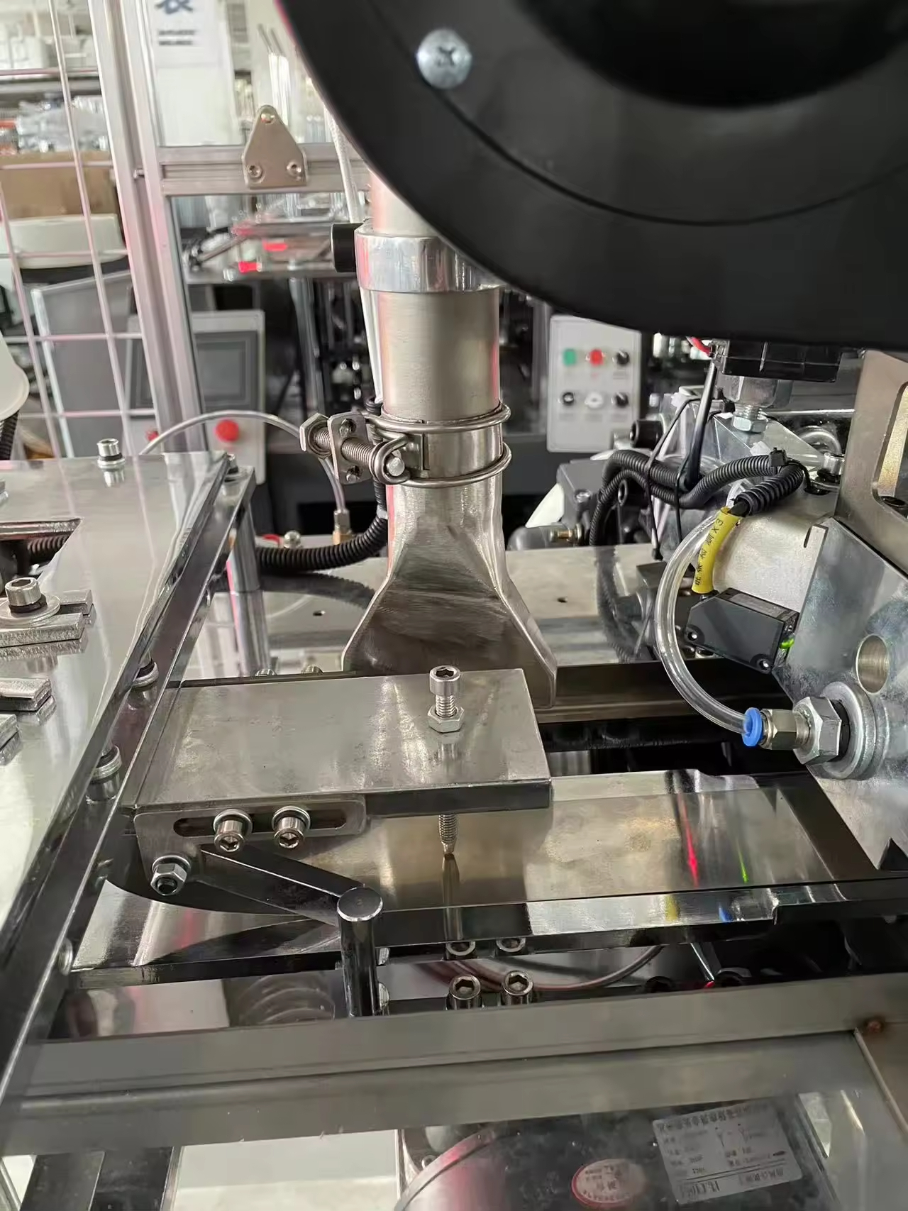 High Speed 100-110pcs/min Fully Automatic Paper Cup Making Machine for Direct Purchase