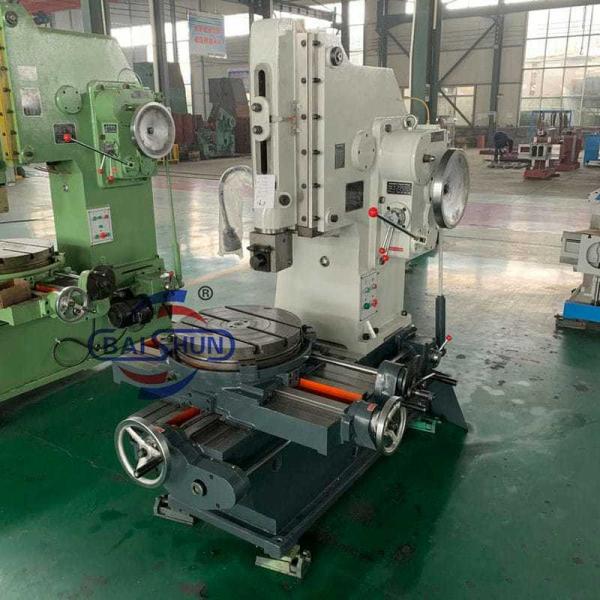 B5020 Keyway Slotting Machine 200mm Max Length PLC Control