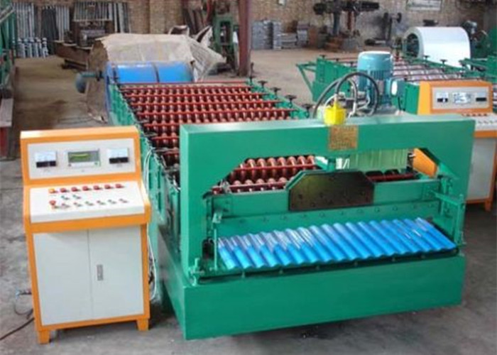 Steel Galvanized Roof Roll Forming Machine For Making 0.3 - 0.8mm Thickness Tile