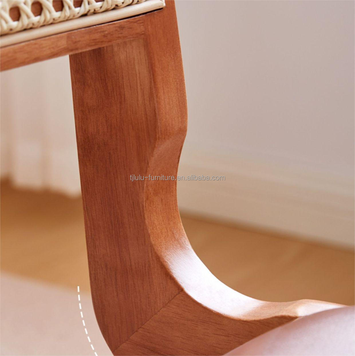 Hotel Restaurant Nordic Wooden Dining Chair with Rattan Seat and Nitrolacquer Finish