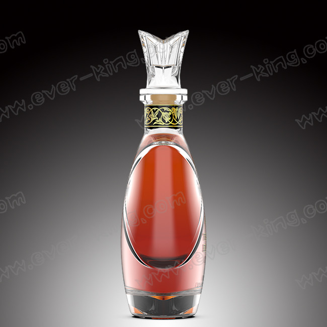 Elegant Shape Tequila Brandy Glass Bottle With Cork Top