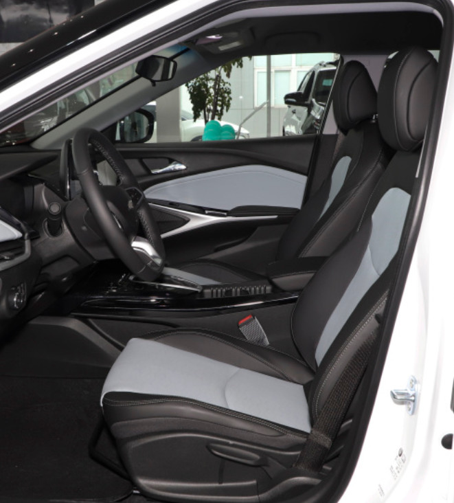 Chevrolet Menlo 2022 xinghe version EV 5 Door 5 seats cross over Compact car