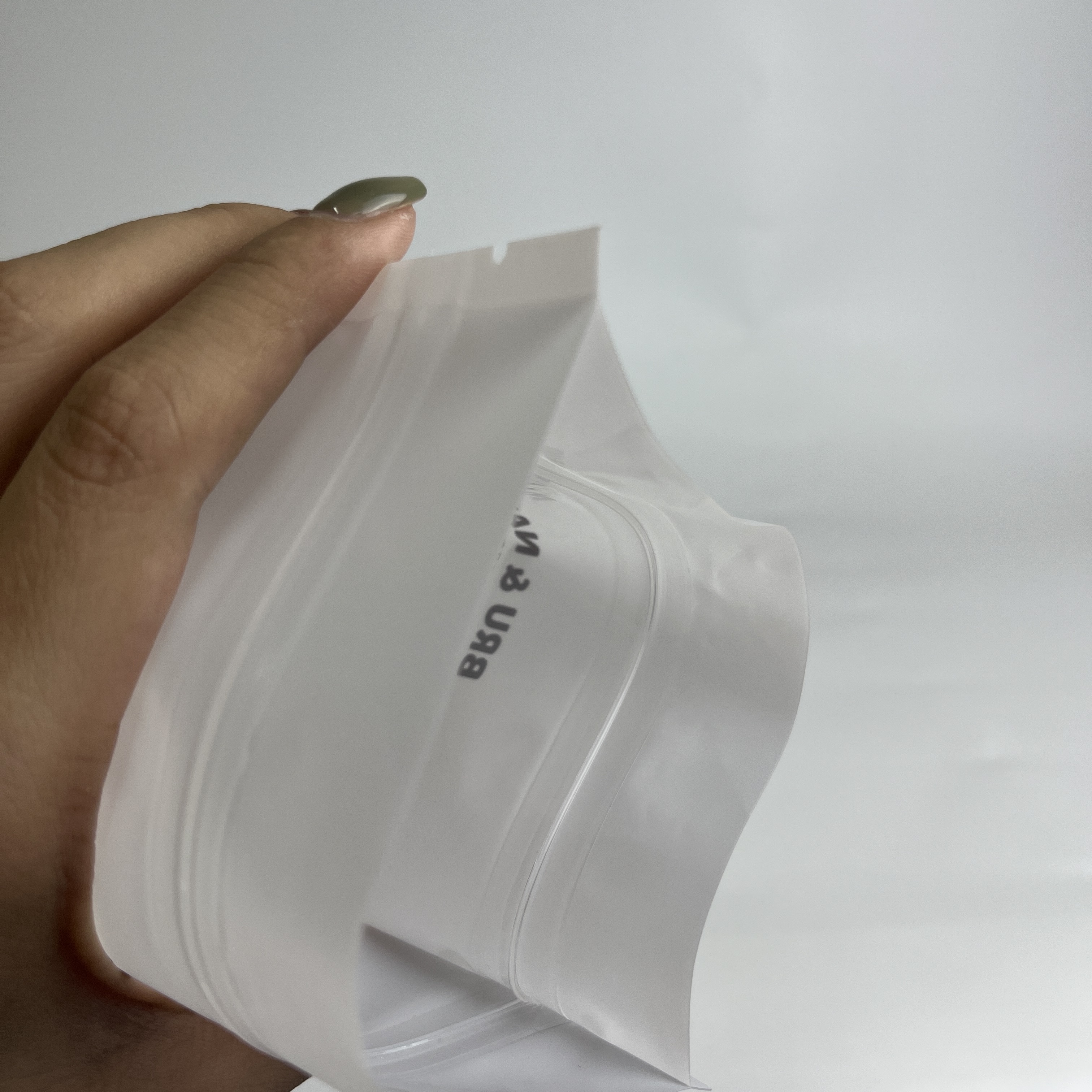 Wholesale Custom Printed Resealable Plastic Pouch Stand Up Zipper Bags for Pet Treats with Window